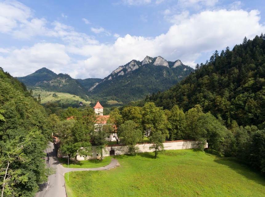 Apartmany Pod Troma Korunami Červený Kláštor Exteriér fotografie